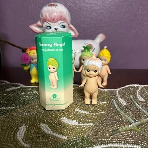 Sonny Angel Vegetable Series garlic Figure Blind Box‎